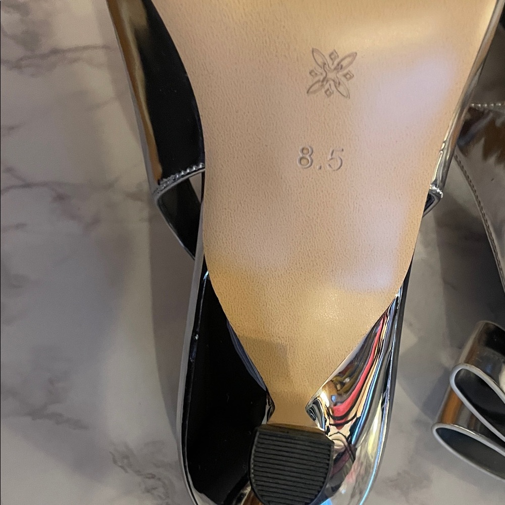 BCBGeneration Metallic Silver Pointed Slingback Kasti Kitten Heel with Bow - Picture 6 of 10